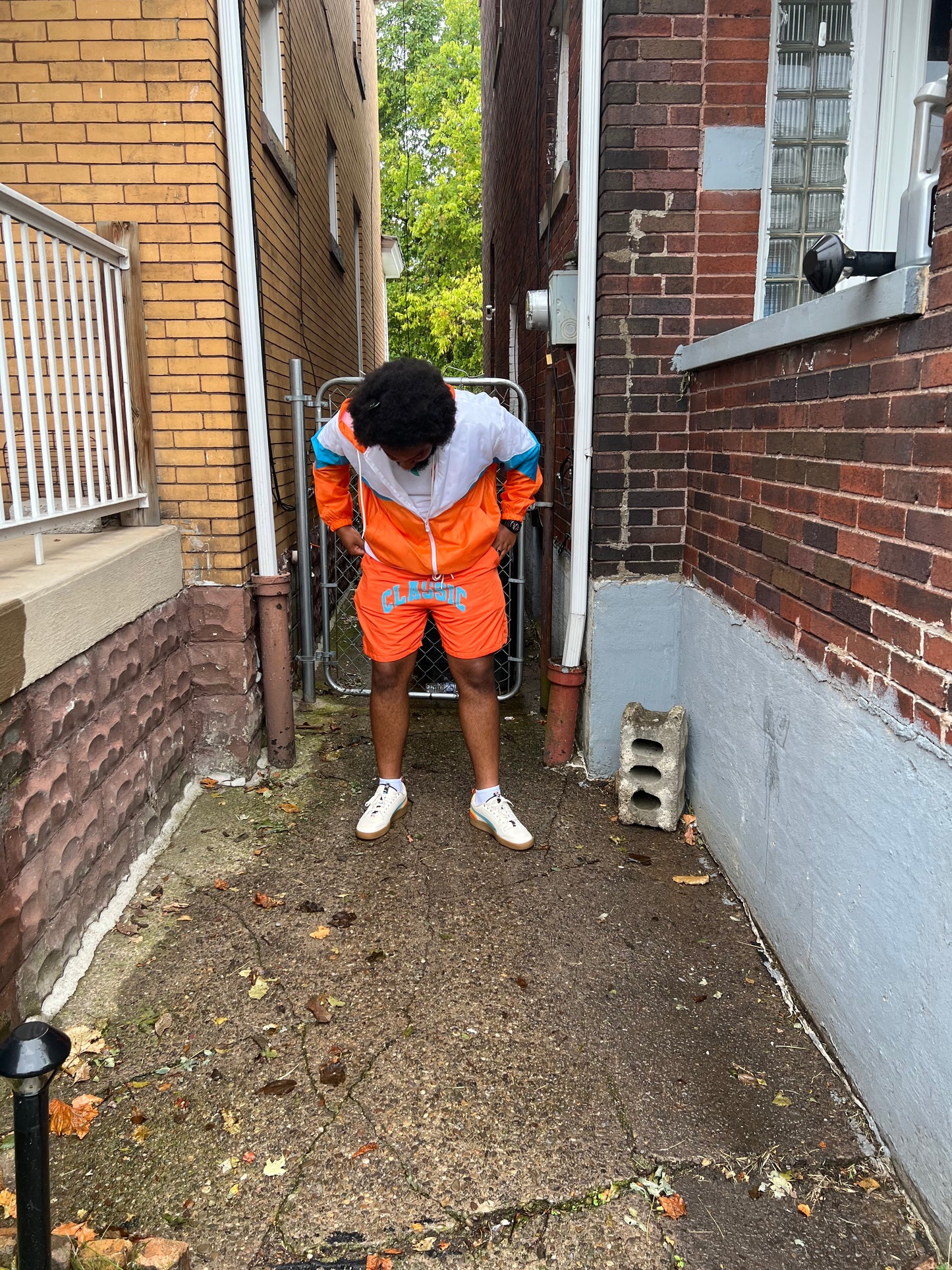 Classic Windbreaker Shorts (ORANGE)